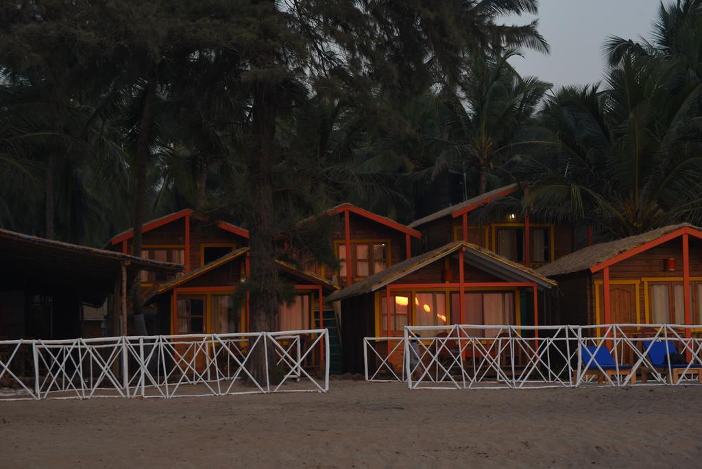 Agonda Beach Bumps Exterior photo